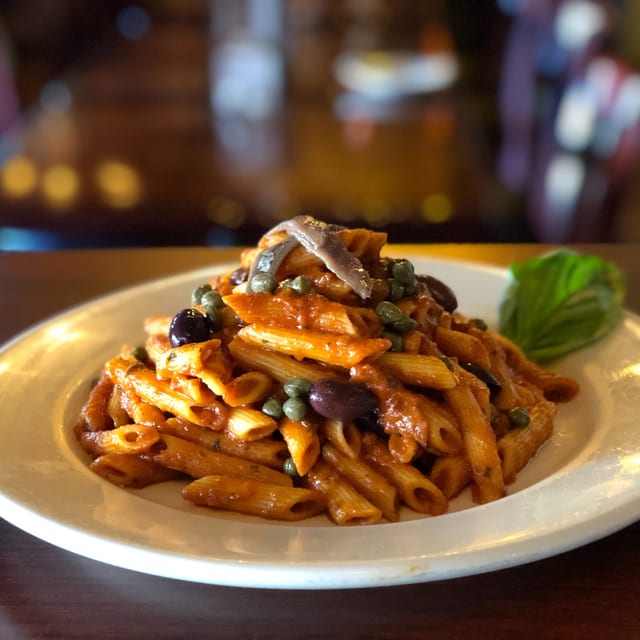 Penne Puttanesca.
