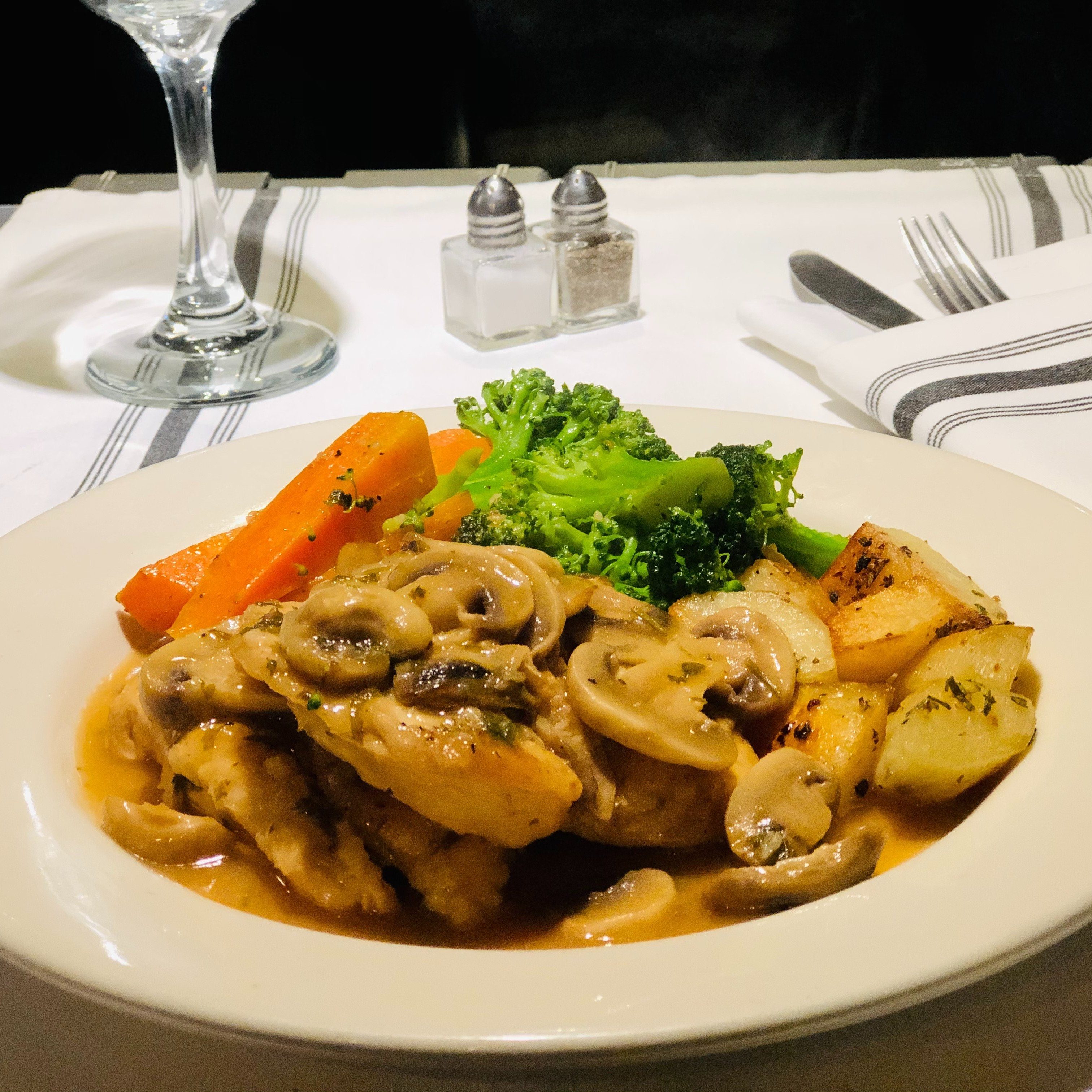 Pollo Marsala.