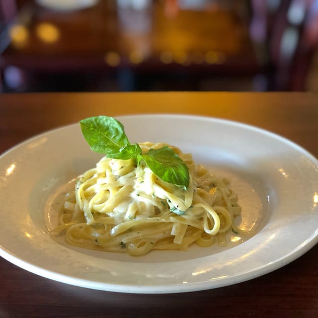 Fettuccine Alfredo.