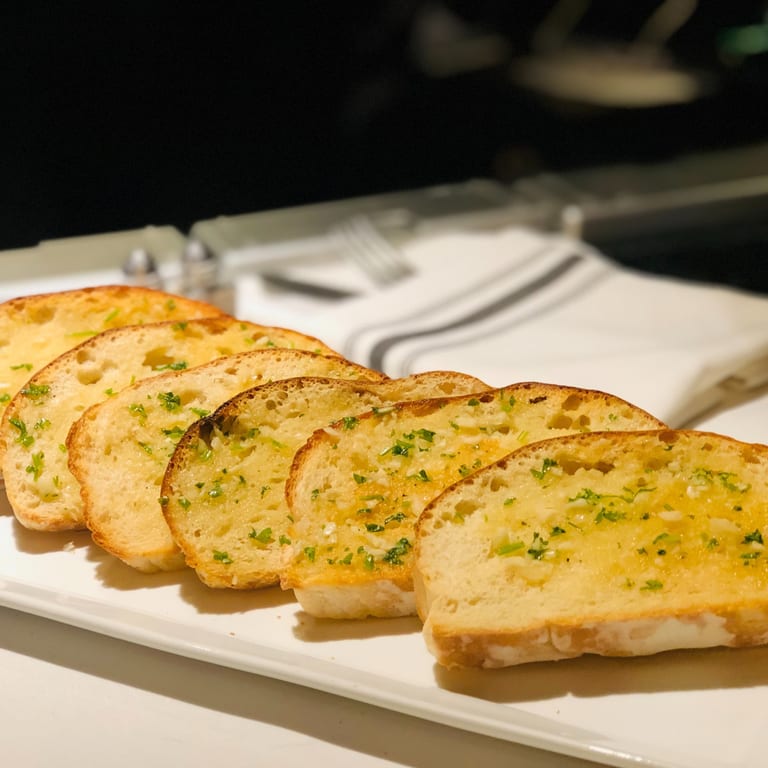 Delicious garlic bread