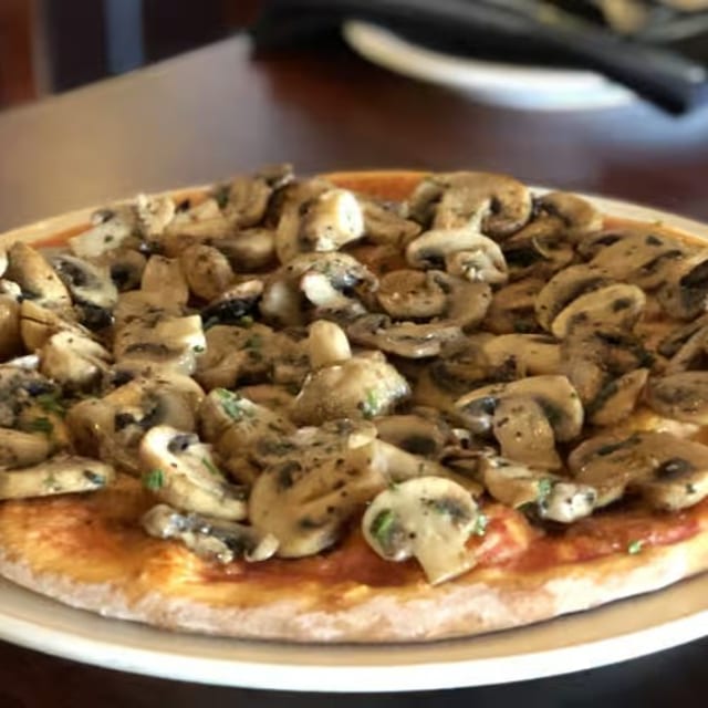 Funghi Pizza.